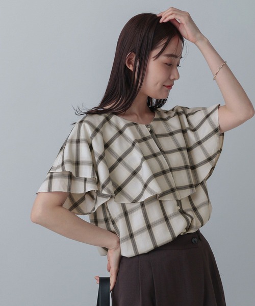 GLOBAL WORK（グローバルワーク）の「MATINEE LINE/チェックフリルスリーブシャツ/495657（シャツ/ブラウス・レディース・ダークブラウン/ブラック/オフホワイト・LARGE/MEDIUM）」の11枚目の写真