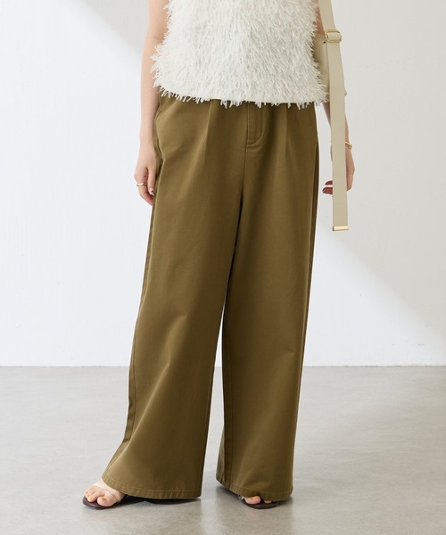 COLLAGE GALLARDAGALANTE(コラージュガリャルダガランテ)の「Q.anos/サスペンダーパンツ(サロペット/オーバーオール・レディース・カーキ/ブルー・FREE)」の4枚目の写真