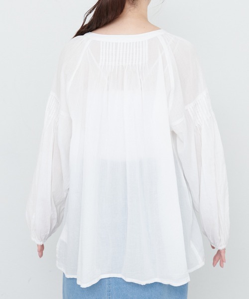 natural couture（ナチュラルクチュール）の「osono配色スキッパー衿ニットワンピース（ワンピース・レディース・ダークブラウン/ブラック/ボルドー/ブルー・SMALL/FREE）」の5枚目の写真