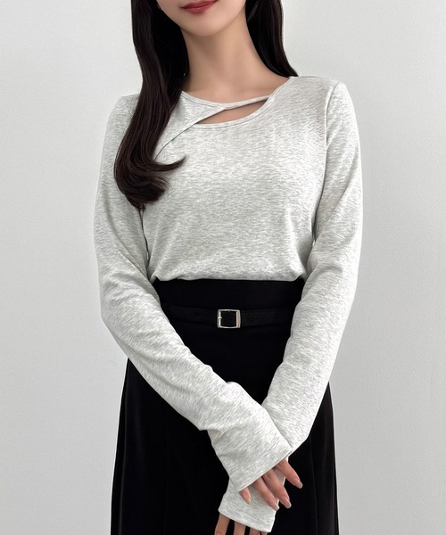 CENEA(セネア)の「薄手カットアウトデザインカットソー(Tシャツ/カットソー・レディース・チャコール/ブラック/杢グレー・SMALL/MEDIUM/LARGE)」の7枚目の写真