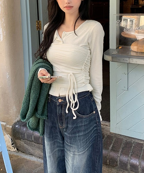 Girly Doll(ガーリードール)の「カーディガンとチューブトップビスチェ 2枚セット(Tシャツ/カットソー・レディース・ブラック/アイボリー/レッド/モカ・F)」の8枚目の写真