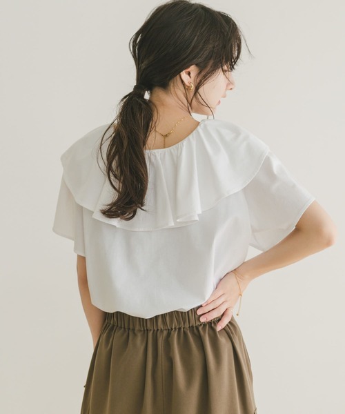 ITEMS URBANRESEARCH(アイテムズ アーバンリサーチ)の「フリルTシャツ(Tシャツ/カットソー・レディース・ホワイト/ブラック・FREE)」の5枚目の写真