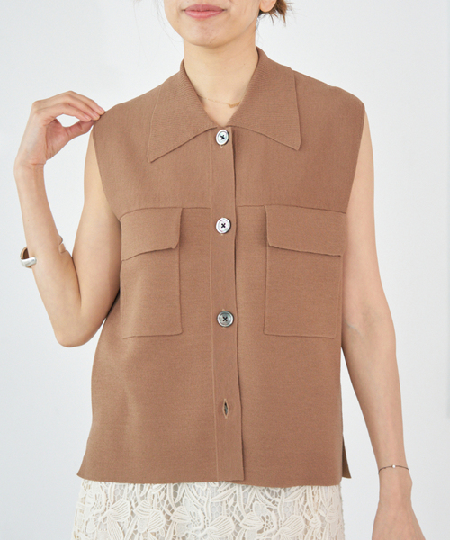 IENA（イエナ）の「ハイツイストウールシルク 襟付きノースリーブ（ニット/セーター・レディース・ブラック/キャメル・FREE）」の6枚目の写真