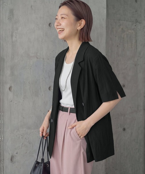 STYLE DELI(スタイルデリ)の「微光沢表面シボ感ダブルジャケットB(テーラードジャケット・レディース・ホワイト/ブラック/グレイッシュベージュ/ストーン・FREE)」の10枚目の写真