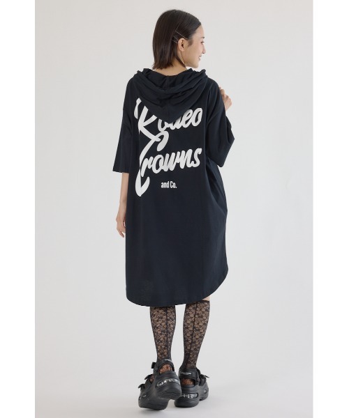 【確認画像】ロデオクラウンズ特大ロゴ　ワンピース　裏起毛rodeo crowns セール】RCSロゴパーカーワンピース（ワンピース）｜RODEO