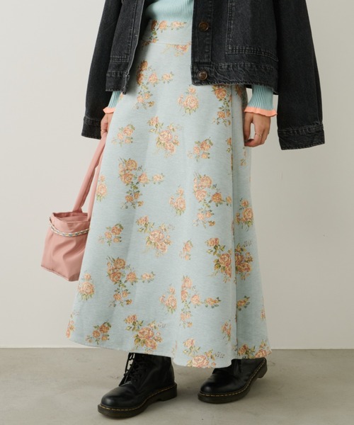 エムズグレイシー　ジャガード素材のバラ柄スカート エムズグレイシー ジャガード素材のバラ柄スカート