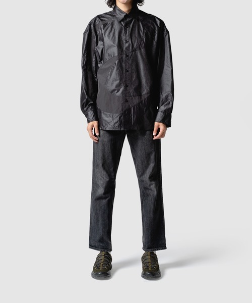 yoshiokubo（ヨシオクボ）の「yoshiokubo ヨシオクボ / SLALOM L/S SHIRT スラローム異素材切り替えシャツ / YKF25206（シャツ/ブラウス・メンズ・ブラック/カーキ・2/3）」の4枚目の写真