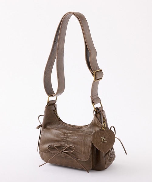 one after another NICE CLAUP(ワンアフターアナザーナイスクラップ)の「ハートミラーチャーム付きドロストバッグ(ショルダーバッグ・レディース・アイボリー/ブラウン/ピンク/ブラック・FREE)」の10枚目の写真