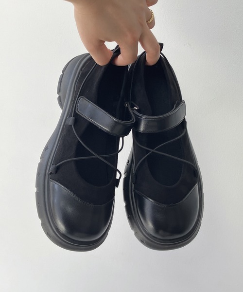 AS KNOW AS plus（アズノゥアズプラス）の「クロスストラップ メリージェーンローファー（ローファー・レディース・グレー/ブラック・L/M）」の15枚目の写真