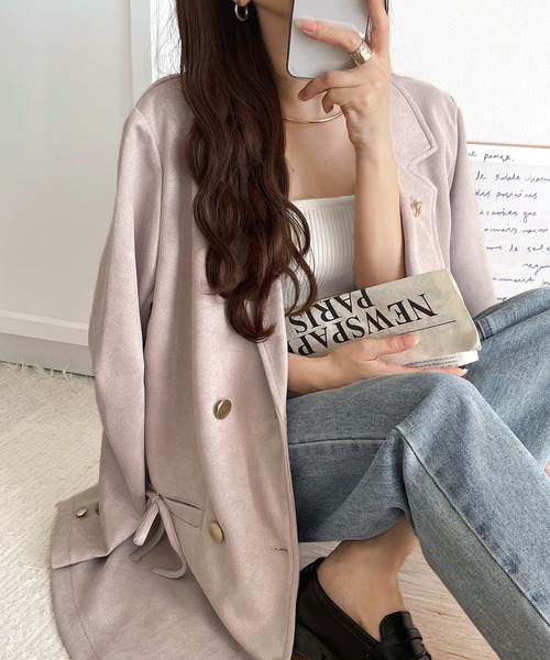 mily bilet（ミウィビレット）の「【mily bilet】大人ガーリーを着こなす。スエード調素材リボン使いテーラードジャケット（テーラードジャケット・レディース・チャコール/ベージュ・X-LARGE/SMALL/MEDIUM/LARGE）」の4枚目の写真