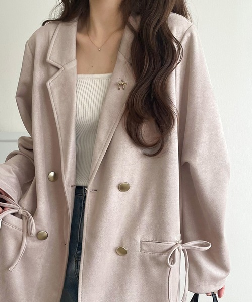 mily bilet（ミウィビレット）の「【mily bilet】大人ガーリーを着こなす。スエード調素材リボン使いテーラードジャケット（テーラードジャケット・レディース・チャコール/ベージュ・X-LARGE/SMALL/MEDIUM/LARGE）」の5枚目の写真