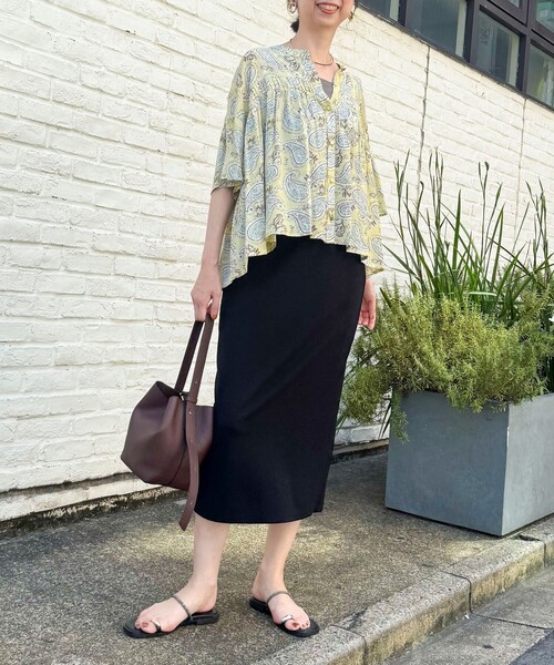 MICO COULIER（ミコクリエ）の「モダールピンタックギャザーブラウス（シャツ/ブラウス・レディース・チャコールグレー/ブラウン系その他/ライトブルー・38）」の11枚目の写真