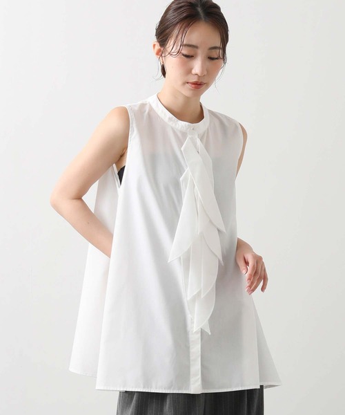 Torrazzo Donna（トラッゾドンナ）の「フロントリボンＡラインフレアチュニック（シャツ/ブラウス・レディース・オフホワイト/ブラック・FREE）」の10枚目の写真