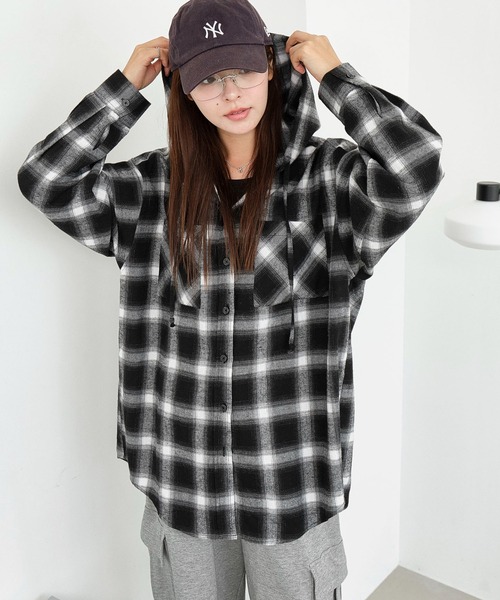 WEGO（ウィゴー）の「WEGO/チェックフードBIGネルシャツ（シャツ/ブラウス・レディース・ピンク/ブラック/ワイン/ネイビー・FREE）」の22枚目の写真