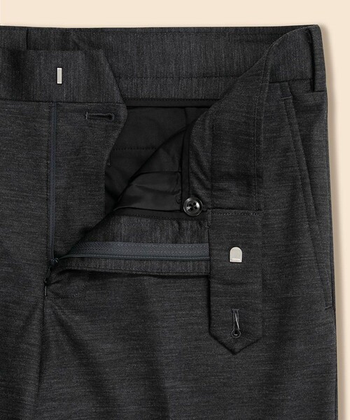 BROOKS BROTHERS（ブルックスブラザーズ）の「ウール／ポリエステル　モクロディ　ニット　プレーンフロント　トラウザーズ　Slim（スラックス・メンズ・チャコール/グレー・LARGE/SMALL/MEDIUM/X-LARGE）」の7枚目の写真