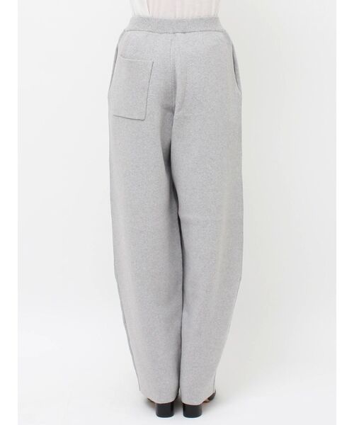 Ungrid(アングリッド)の「カシミヤ混ニットパンツ(その他パンツ・レディース・ブラック/ライトグレー・FREE)」の11枚目の写真