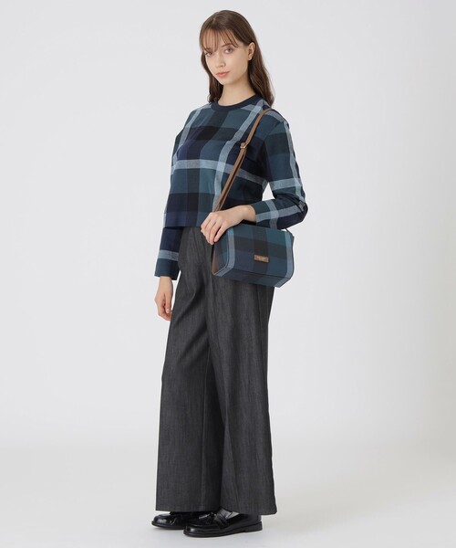 BLUE LABEL CRESTBRIDGE（ブルーレーベルクレストブリッジ）の「クレストブリッジチェックPVCミニショルダー（ショルダーバッグ・レディース・レッド/ベージュ系その他/ダークネイビー/ブルー系その他2・FREE）」の13枚目の写真