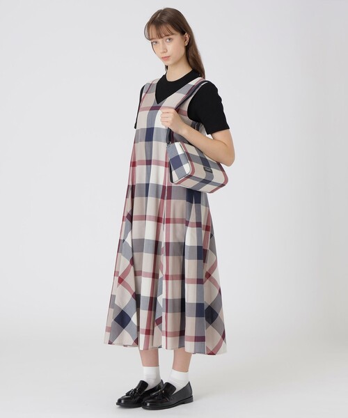 BLUE LABEL CRESTBRIDGE（ブルーレーベルクレストブリッジ）の「クレストブリッジチェックPVCミニショルダー（ショルダーバッグ・レディース・レッド/ベージュ系その他/ダークネイビー/ブルー系その他2・FREE）」の20枚目の写真