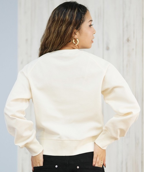 Hurley （ハーレー）の「Hurley/ハーレー THERMAL CARDIGAN カーディガン ワンポイントロゴ WCLS252047（Tシャツ/カットソー・レディース・オフホワイト/ブラック/マルーン・M）」の4枚目の写真