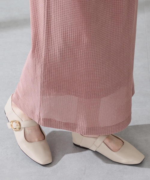 WA ORiental TRaffic（ダブルエーオリエンタルトラフィック）の「柔らかストラップフラットパンプス/52317（パンプス・レディース・ベージュ/ピンク/ブラック・34/35/36/37/38/39/40/41/42/43/33）」の2枚目の写真