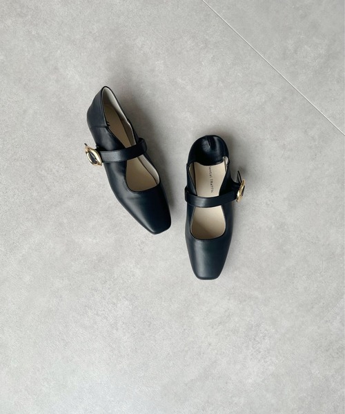 WA ORiental TRaffic（ダブルエーオリエンタルトラフィック）の「柔らかストラップフラットパンプス/52317（パンプス・レディース・ベージュ/ピンク/ブラック・34/35/36/37/38/39/40/41/42/43/33）」の5枚目の写真