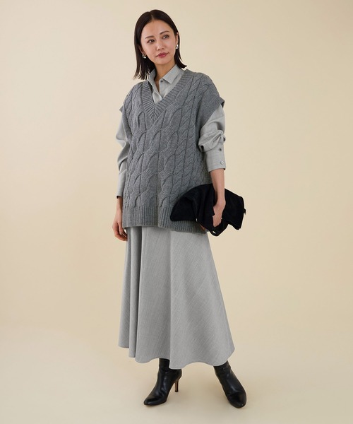 marmors（マルモア）の「【marmors】cable knit vest（ニット/セーター・レディース・オートミール/ブラウン/チャコールグレー・36）」の5枚目の写真