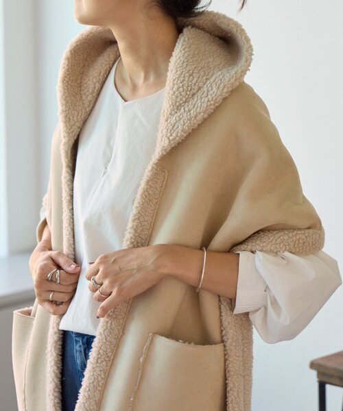 BEARDSLEY(ビアズリー)の「ムートンストール(ストール/ショール・レディース・アイボリー/ブラウン・FREE)」の14枚目の写真