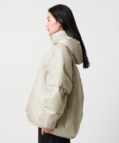 MARW UNITED ARROWS（マルゥ ユナイテッドアローズ）の「＜MARW UNITED ARROWS＞コクーン ダウンジャケット 撥水（ダウンジャケット/コート・レディース・モカ/ライム/ブラック・36/38）」の16枚目の写真