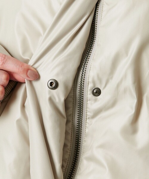 MARW UNITED ARROWS（マルゥ ユナイテッドアローズ）の「＜MARW UNITED ARROWS＞コクーン ダウンジャケット 撥水（ダウンジャケット/コート・レディース・モカ/ライム/ブラック・36/38）」の21枚目の写真