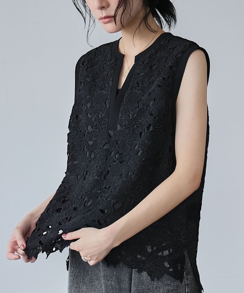 ELFRANK(エルフランク)の「セットアップ可能 ケミカルレースノースリーブブラウス ベスト ジレ(シャツ/ブラウス・レディース・ブラック/オフホワイト・FREE)」の16枚目の写真