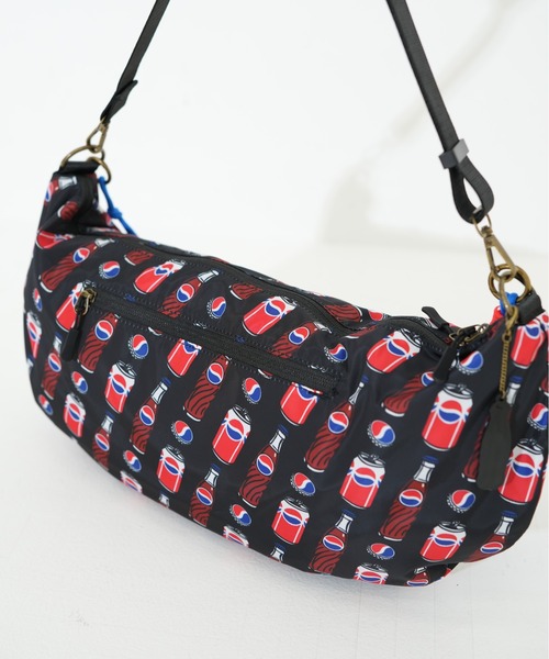 SALON de RUBAN(サロンドルヴァン)の「【SALON de RUBAN / サロン ド ルヴァン】 PEPSI ペプシ ショルダーバッグ(ショルダーバッグ・レディース・ブラック/グレー・FREE)」の7枚目の写真