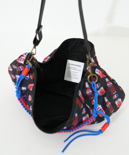 SALON de RUBAN(サロンドルヴァン)の「【SALON de RUBAN / サロン ド ルヴァン】 PEPSI ペプシ ショルダーバッグ(ショルダーバッグ・レディース・ブラック/グレー・FREE)」の8枚目の写真