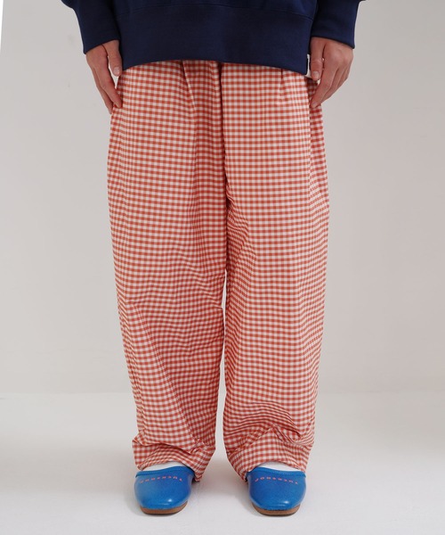 TUCKSHOP(タックショップ)の「TUCKED TROUSERS(タックドトラウザーズ)(スラックス・メンズ・オレンジ・1/2)」の3枚目の写真