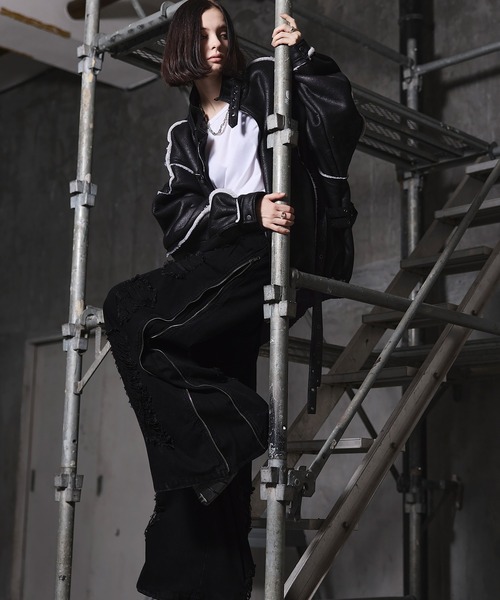 ERAR（エラー）の「【ERAR】ハイダメージサイドジップデザインワイドフレアデニムパンツ（デニムパンツ・メンズ・ブラック・M/S/XL/L）」の3枚目の写真