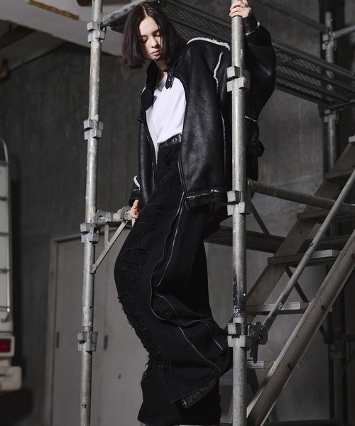 ERAR（エラー）の「【ERAR】ハイダメージサイドジップデザインワイドフレアデニムパンツ（デニムパンツ・メンズ・ブラック・M/S/XL/L）」の4枚目の写真