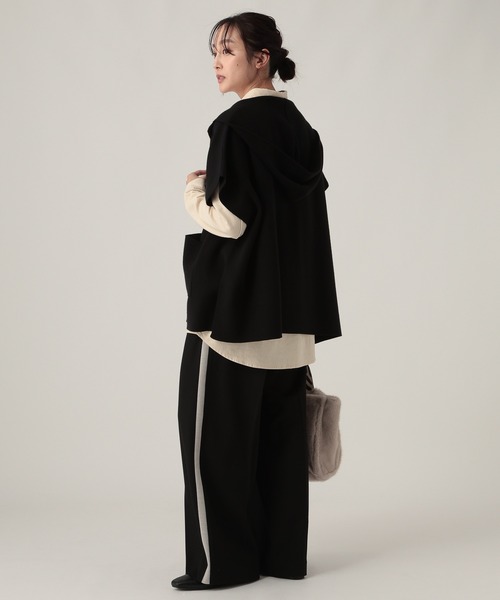 Elura（エルーラ）の「もっちりモイストフードジレ/582762（ベスト・レディース・ブラウン/ホワイト/ブラック・FREE）」の8枚目の写真