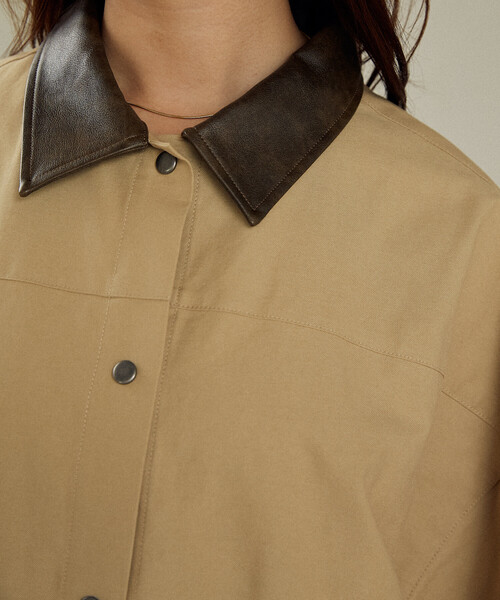 PUBLUX(パブリュクス)の「PUBLUX/パブリュクス レザレット 衿付き ライトアウター 限定展開(その他アウター・レディース・ブラウン/ベージュ・フリ-)」の14枚目の写真