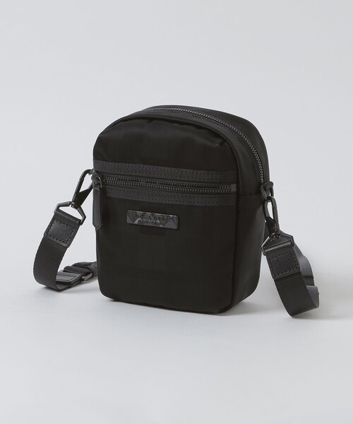 ブラックレーベルクレストブリッジ♪サコッシュ/BLACKLABELミニショルダー BLACK LABEL CRESTBRIDGE（ブラックレーベル・クレストブリッジ