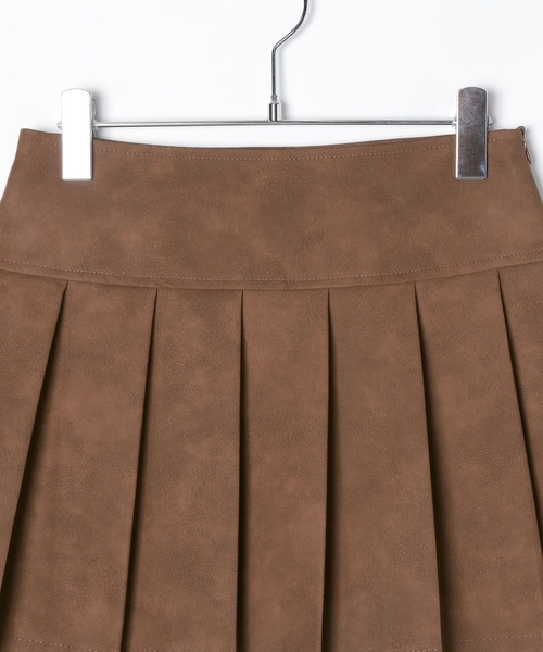 3.3 Field Trip （3.3フィールドトリップ）の「3.3 Field Trip／ヴィンテージライクフェイクレザーミニスカート（スカート・レディース・チャコールグレー/ブラウン・MEDIUM/SMALL）」の6枚目の写真