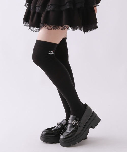 repipi armario（レピピ アルマリオ）の「バックルベルトローファー（ローファー・キッズ・ブラック/その他・SMALL/MEDIUM/LARGE）」の2枚目の写真