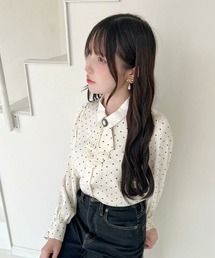 an another angelus | ブローチ付きドットブラウス(シャツ/ブラウス)