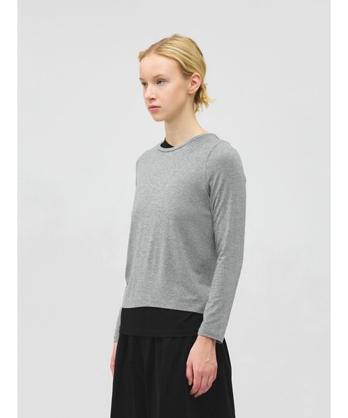 mizuiroind（ミズイロインド）の「mizuiro ind レイヤードTシャツ（Tシャツ/カットソー・レディース・グレー/オフホワイト/ブラック/ブラウン・FREE）」の21枚目の写真