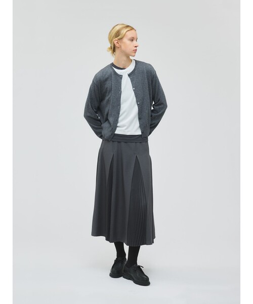 mizuiroind（ミズイロインド）の「mizuiro ind レイヤードTシャツ（Tシャツ/カットソー・レディース・グレー/オフホワイト/ブラック/ブラウン・FREE）」の10枚目の写真