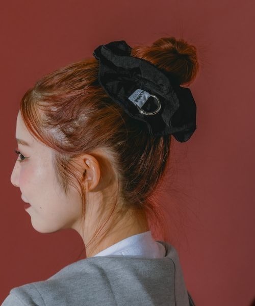 JEANASIS(ジーナシス)の「【marimo企画】CHARM BIG chouchou/595541(シュシュ・レディース・ホワイト系その他/ブラック/ホワイト・FREE)」の15枚目の写真