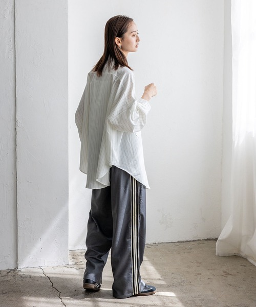 No Rule No Line（ノール－ルノーライン）の「オーバーサイズピンストライプシャツ（シャツ/ブラウス・レディース・ブラック/ホワイト・FREE）」の11枚目の写真