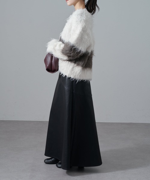 Lui's（ルイス）の「配色シャギーカーディガン（ニット/セーター・レディース・チャコールグレー/アイボリー/ブラック・FREE）」の16枚目の写真