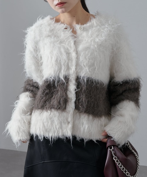 Lui's（ルイス）の「配色シャギーカーディガン（ニット/セーター・レディース・チャコールグレー/アイボリー/ブラック・FREE）」の19枚目の写真