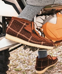 Clarks(クラークス)のWALLABEE BOOT 26182793(モカシン/デッキシューズ)