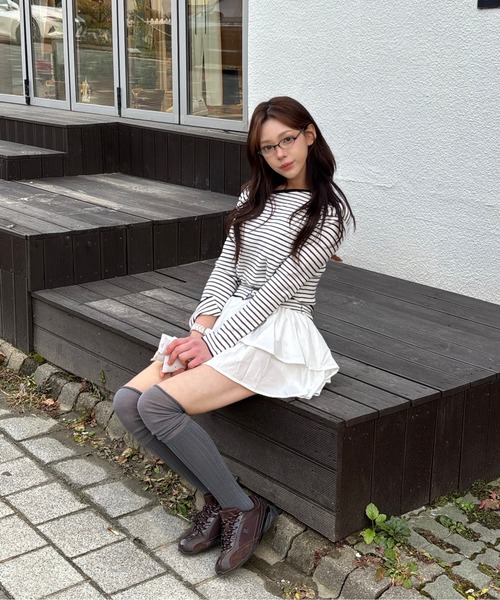 Vini（ヴィニ）の「ハイウエスト ティアード 2段 フリルミニスカート風（スカート・レディース・ホワイト/ブラック・MEDIUM）」の13枚目の写真