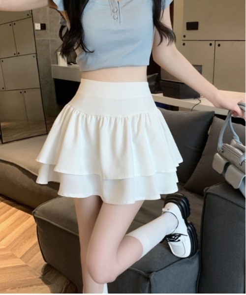 Vini（ヴィニ）の「ハイウエスト ティアード 2段 フリルミニスカート風（スカート・レディース・ホワイト/ブラック・MEDIUM）」の21枚目の写真